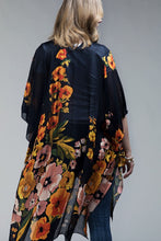 Load image into Gallery viewer, Poppy High-Low Kimono
