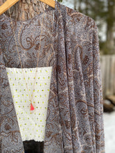 Load image into Gallery viewer, Brown Paisley
